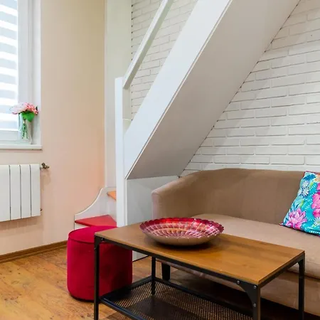 Colorful Dream - 2bd In The Center Of By Flat Mаnager Lägenhet *