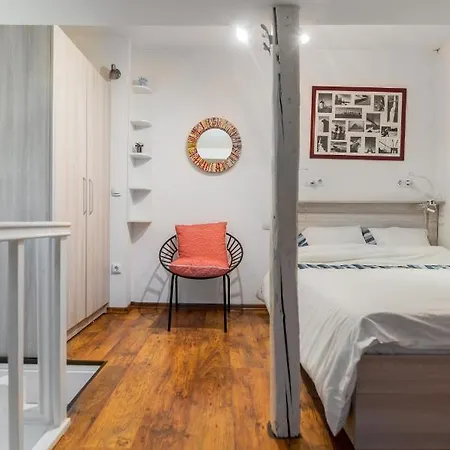 Colorful Dream - 2bd In The Center Of By Flat Mаnager Lägenhet Sofia